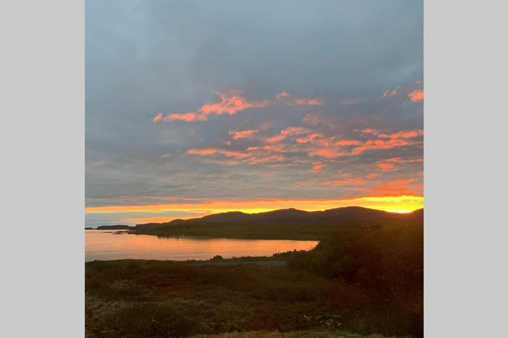 Head In The Skye - Healabhal Cottage Ose ภายนอก รูปภาพ