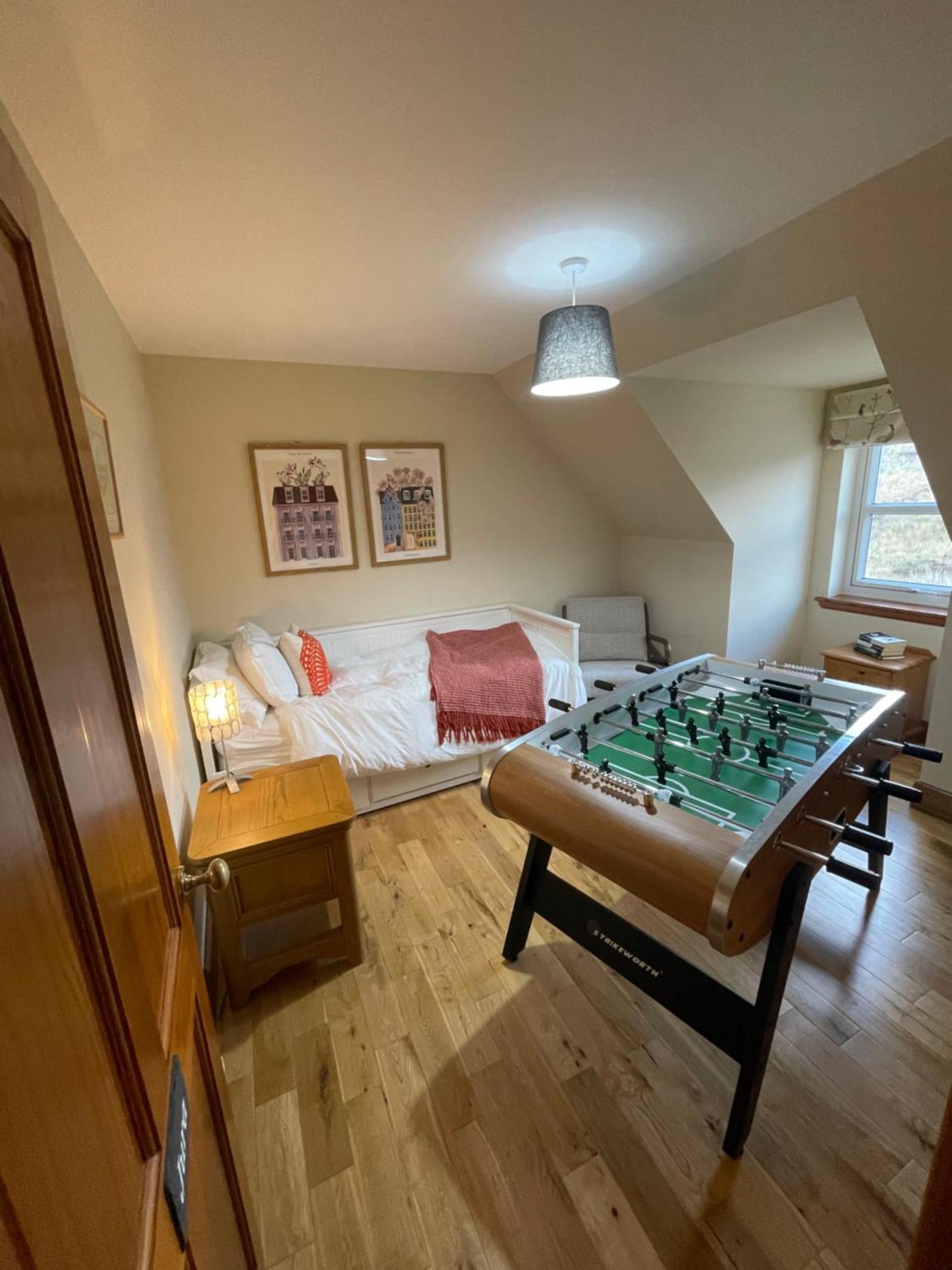 Head In The Skye - Healabhal Cottage Ose ภายนอก รูปภาพ